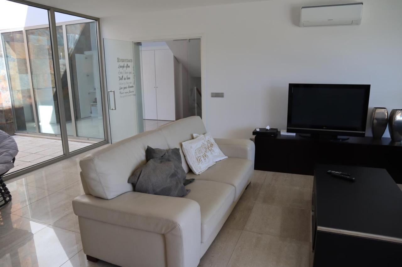 Villa Dos Salgados, 5Bdr, Beach Front, Near Salgados Golf Club Guia  Exterior photo