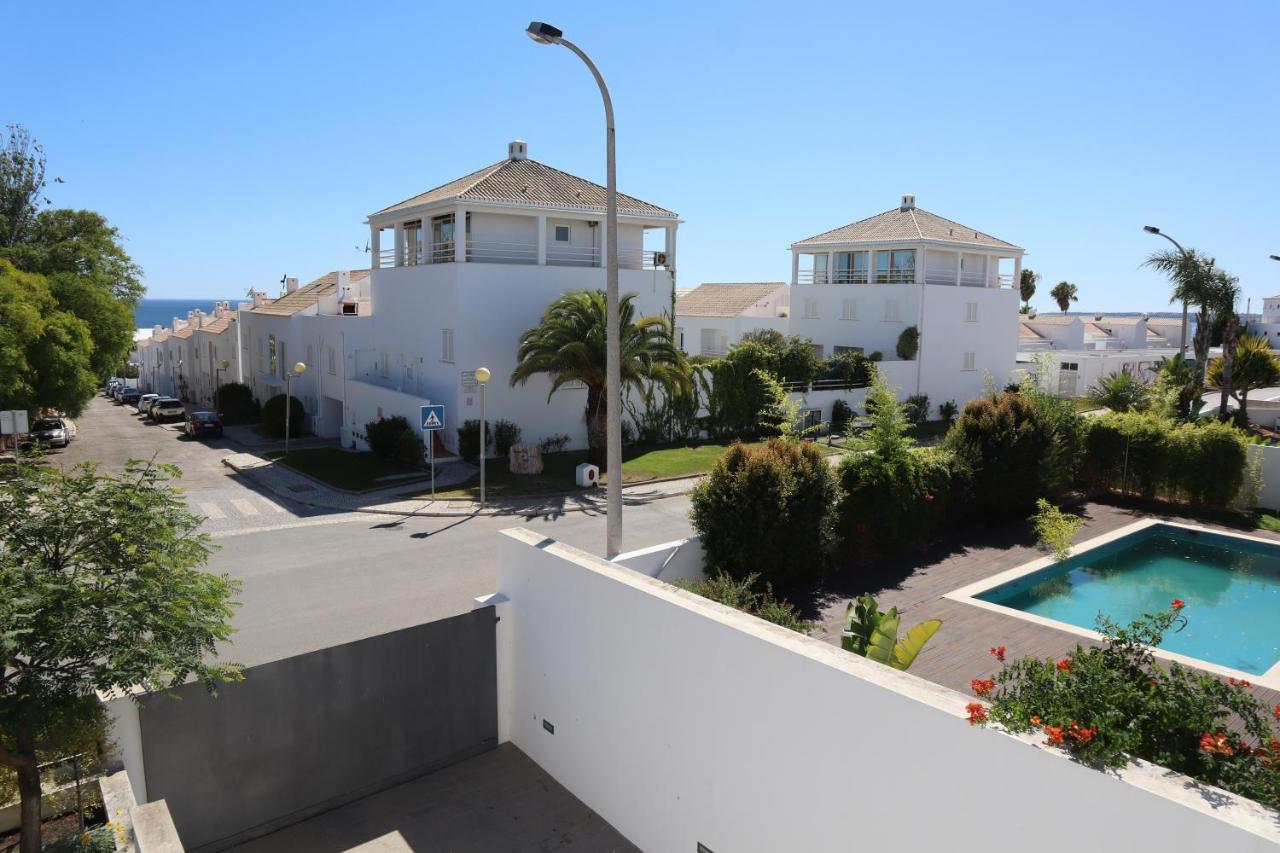 Villa Dos Salgados, 5Bdr, Beach Front, Near Salgados Golf Club Guia  Exterior photo